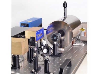 優(yōu)質(zhì)穩(wěn)定的激光系統(tǒng) SLS-XXX-300-1