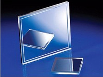 超寬帶線柵偏振片